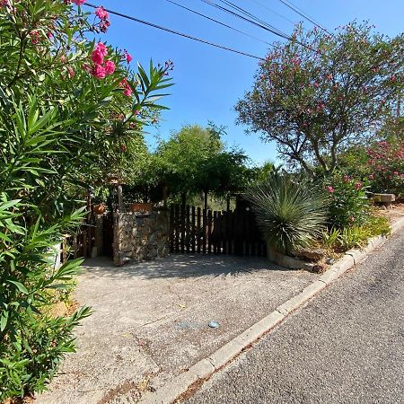 Studio Grotte Des Fees Hyères Exterior foto